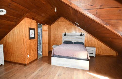 Mountain Meltdown - Pet Friendly, Grill, Wifi, Fire Pit, EV Station -Shared Space - Grill, Fire Pit, Covered Porch, Fountain Pond - Foto 11