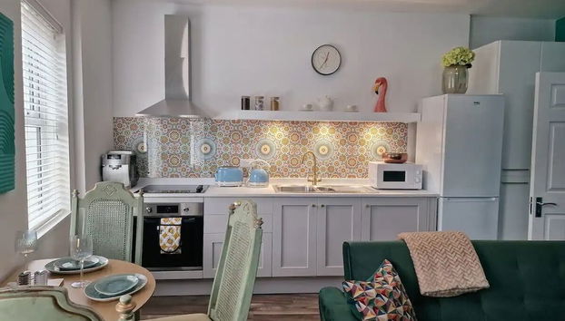 Eclectic 1BD in the Heart of Cheltenham - Foto 3, Cocina privada