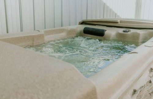 Agave Tiny House at Cactus Flower-Private Hot Tub-Pet Friendly-No Pet Fees! - Foto 53