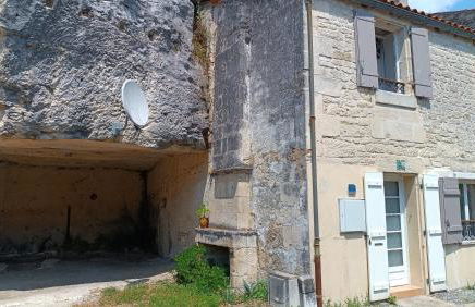 Meublé de tourisme Petit Chail Saint Savinien - Foto 18