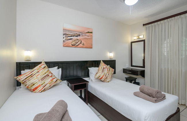 Umhlanga Cabanas - Photo 4