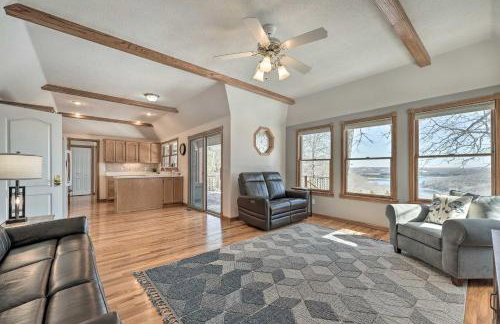 Lake-View Retreat with Fire Pit in Mountain Home! - Foto 6