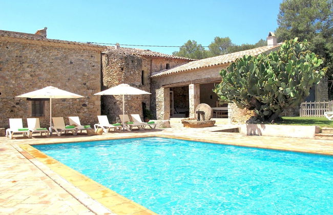 Traditional Estate From the XIV Century, With Swimming Pool - Photo 28