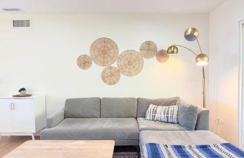 Echo by Coast to Cactus - Family-Friendly Home - Photo 13