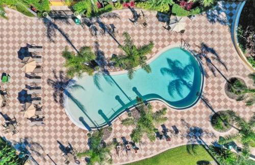 Lakefront Retreat 4BR-3BA Pool Home Near Disney - Foto 26