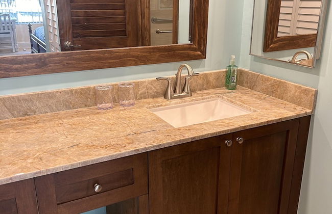 Gorgeous 2 bedroom condo with panoramic views of the Atlantic Ocean. 2 Condo by RedAwning - Photo 20