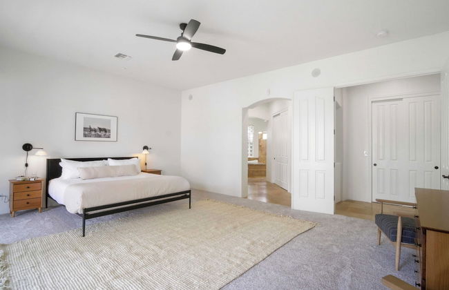 Arcadia by Avantstay Breathtaking Oasis in Scottsdale w/ Pool, Hot Tub & Game Room - Foto 12