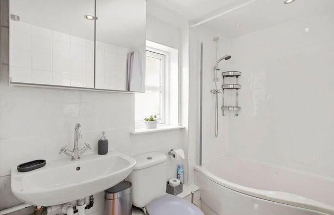 Impeccable Apartment in Bletchley Milton Keynes - Foto 18