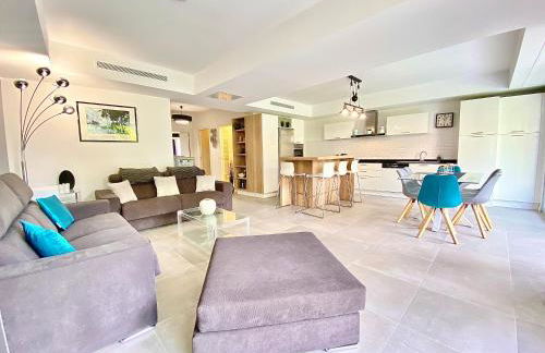 Elia-parking-jardin-piscine-climatisation - Foto 19