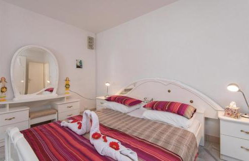 Stunning Home In Orebic With Wifi - Photo 25