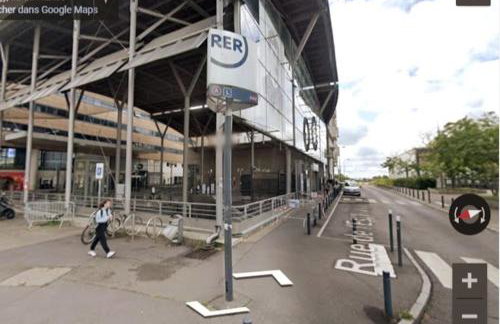 Studio CERGY 5 min de la Gare et place parking - Foto 15