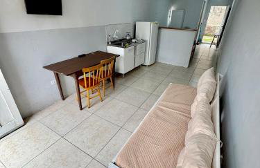 Kitnet a 150m da praia com Ar Condicionado - Foto 3