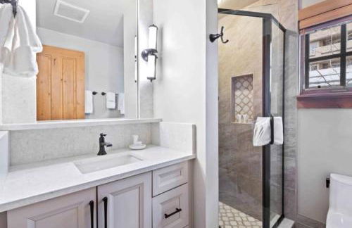 Villa Montane 225 by East West Hospitality - Foto 37