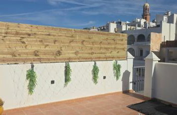 Casa Lidia, bonito y cómodo ático con rooftop privado, impresionantes vistas mar, montaña y jacuzzi - Foto 2
