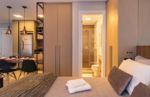 Luxuoso Apto Em Frente Ao Shopping Curitiba - Piscina, Academia e Sauna - Foto 17