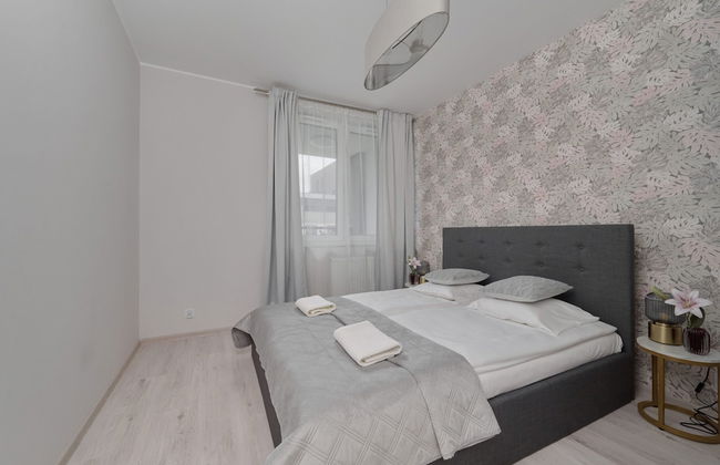 Gwiaździsta Apartment by Renters - Photo 17