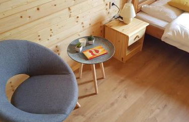 Mountain Villa Carin - Jacuzzi - Panoramic View - 4 Bedrooms - Free Private Parking - Near Zagreb - Photo 8