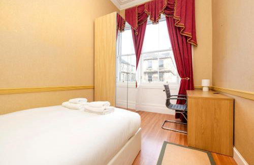 JOIVY 5 Bedroom Apt Near Meadows & George Square - Foto 12