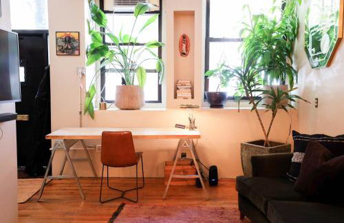 Artistic Vintage Loft in Williamsburg - Photo 23