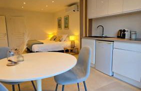 Ideal BnB, Luxury Apartments - Foto 70