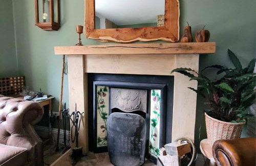 Ingleside Cottage by Together Travel - Charming Countryside Retreat - Photo 9