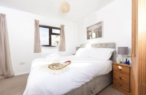 Wheal Francis - Hot Tub - Accessible Bungalow - Free Wi-Fi - Parking - Foto 17