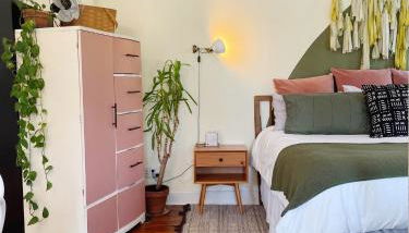 Romantic 1885 Loft Steps from Pulaski Square - Foto 5, wardrobe