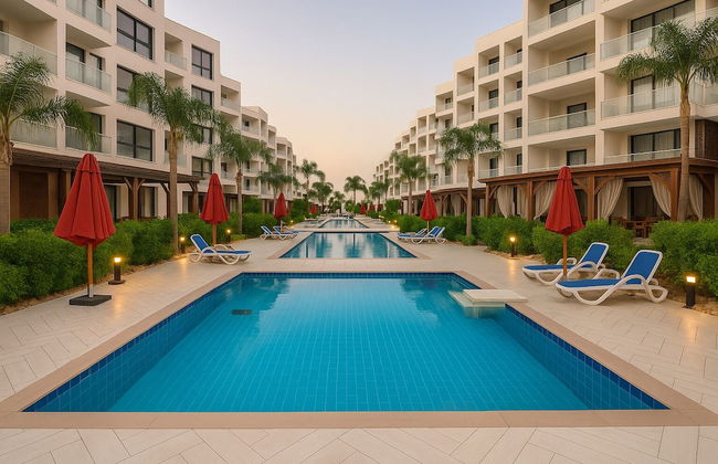 Escape the Ordinary at Porto Said Resort Chalets - Foto 13