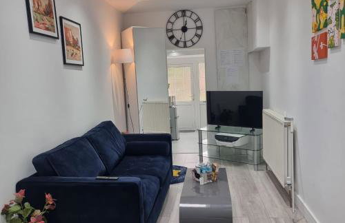 Brand New Studio Apartment! - Foto 1