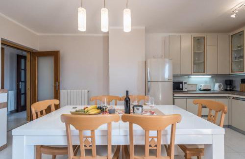 Stedi Apartment - Photo 9