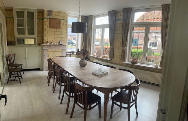 Pet-friendly Farmhouse - Photo 22