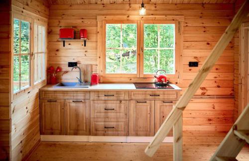 SŁODKA WODA DOMEK CZERWONY - Foto 10