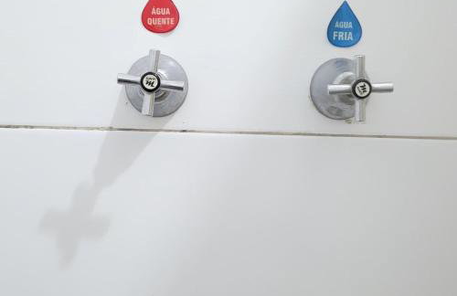 Pousada guarany acesso aos quartos apenas por escadas , visitas múltiplas e rotatividade de pessoas no quarto sao proibidas - Foto 3