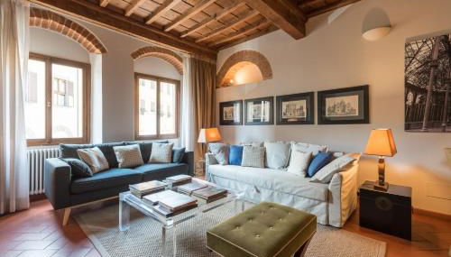 Heart of Florence Pitti 2 Bed-apartment - Photo 2