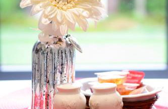 Located in the peaceful NG8 Wollaton , Perfect for Business Trips & Family Holidays or working proffesionals-long term deals, M1 Nearby , Free Parking , Private Garden , 500Mb Wi-Fi , Netflix - Foto 29