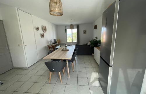 Magnifique appartement T4 avec piscine et jardin - Foto 15