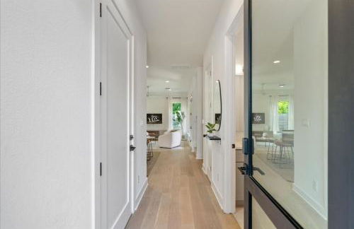 Modern Family Comfort 2BR 2 5BA Sleeps 6 - Foto 33