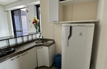 Flat Number One com 02 quartos - Foto 3