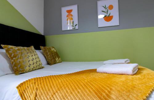 Great offers on Long Stays!! LaLuNa Apartments - Foto 15