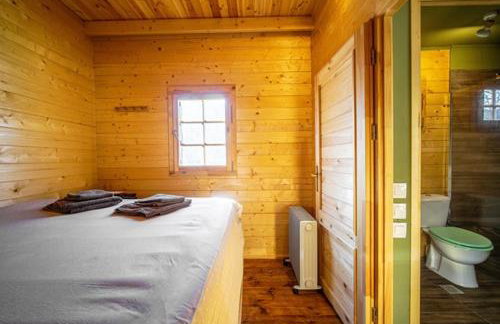 Wood Cabins by the River - for Nature Lovers - Photo 36