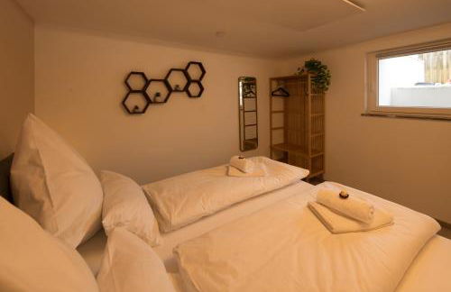 Gemütliche Souterrain Wohnung Nähe Phantasialand mit Parkplatz - Foto 10