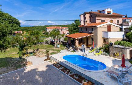 House Poljica with a pool - Foto 2