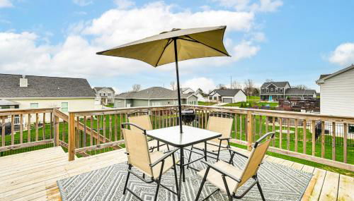 Spacious and Modern Home with Deck in Oregon! - Foto 3