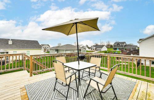 Spacious and Modern Home with Deck in Oregon! - Foto 3