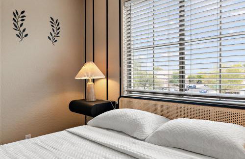 Chill and Relax Luxury Retreat with Pool Spa Game Room and Steam Room - Foto 45