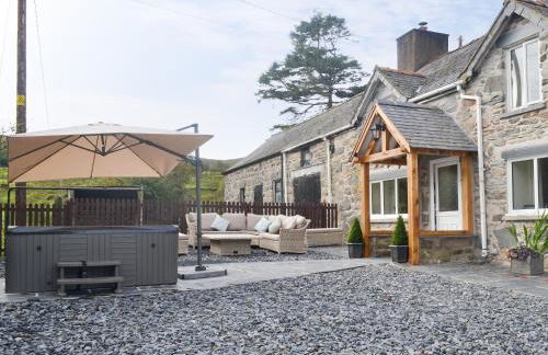 Tyddyn Eli - Photo 1