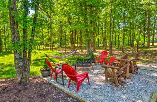 Almost Heaven Farmers Paradise on 50 Acres! - Foto 21