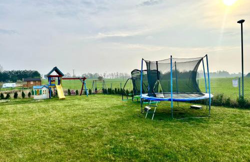 Osada Familia Śmiechów - Foto 20