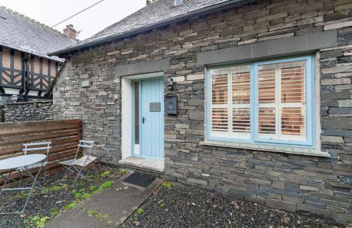 Coach House One - Photo 17