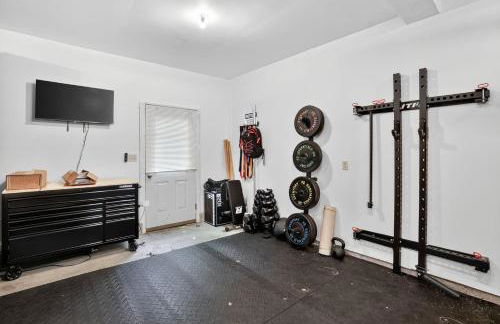 Gray Woodland Escape Golf, Pool & Cinema home - Foto 8